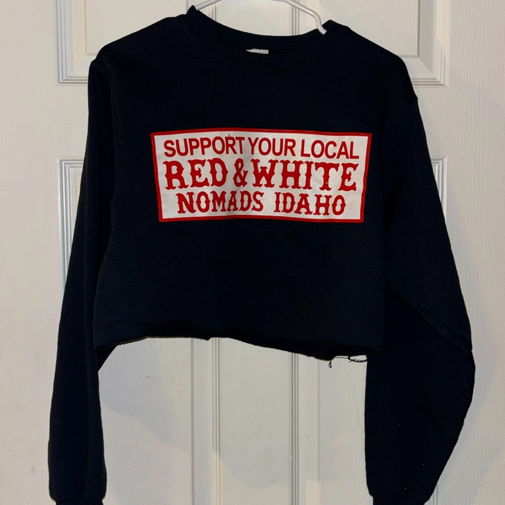 Black Crop/Cut Top Size M “Support Your Local Red & White Nomads Idaho”